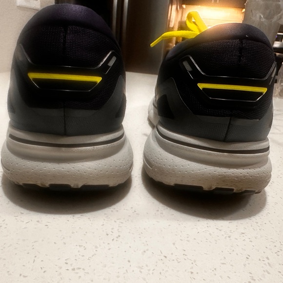 Brooks Ghost 15 Men’s Blue and Yellow Shoes - Picture 3 of 6